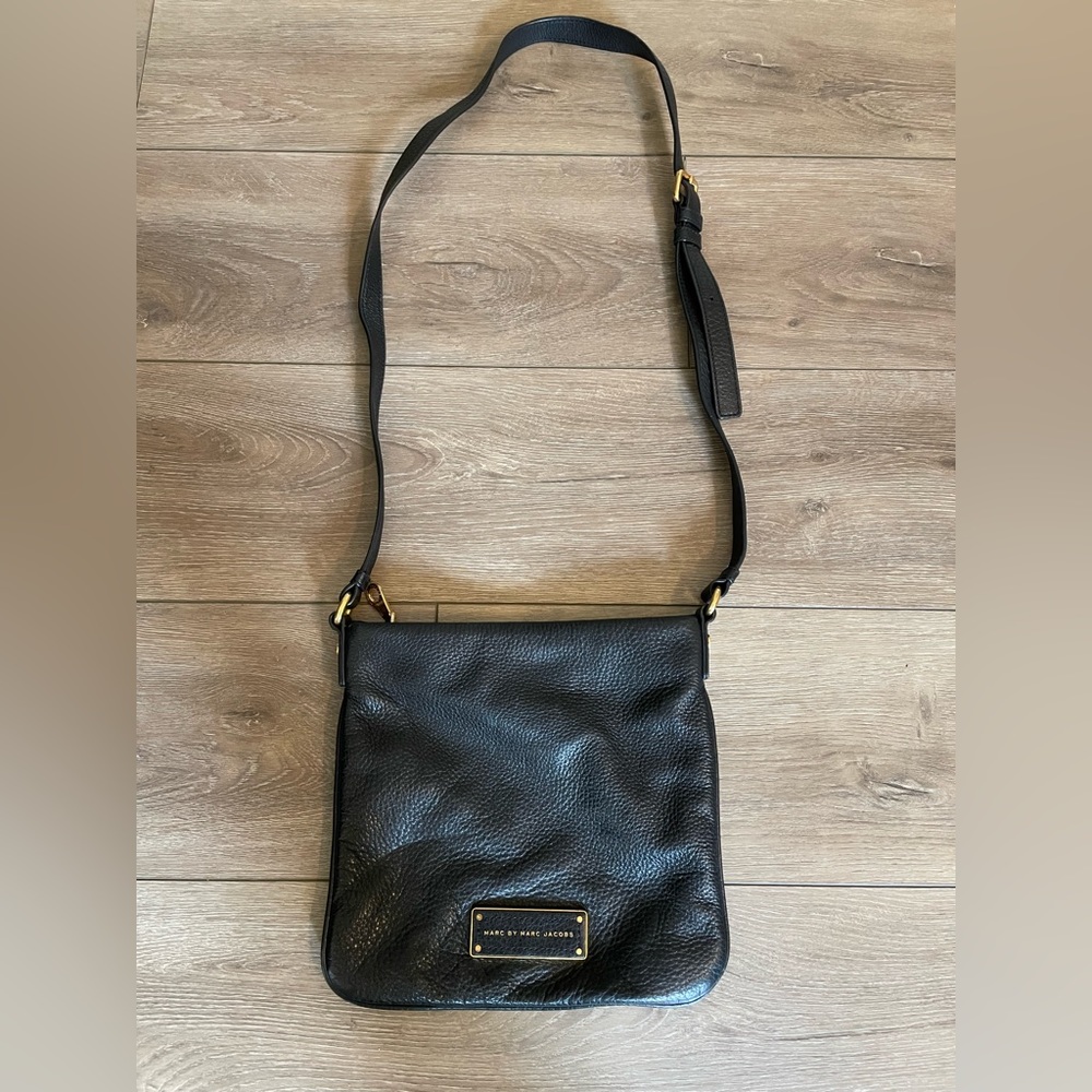 Marc By Marc Jacobs Black Leather Crossbody Purse